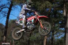 4e406179-a4db-4b01-87c7-69f4cd476d09