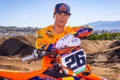 728127_Jorge-Prado_Red-Bull-KTM_SMX_Team-Shoot-2026-_18_Team-Shooting-Red-Bull-KTM-SX-2026
